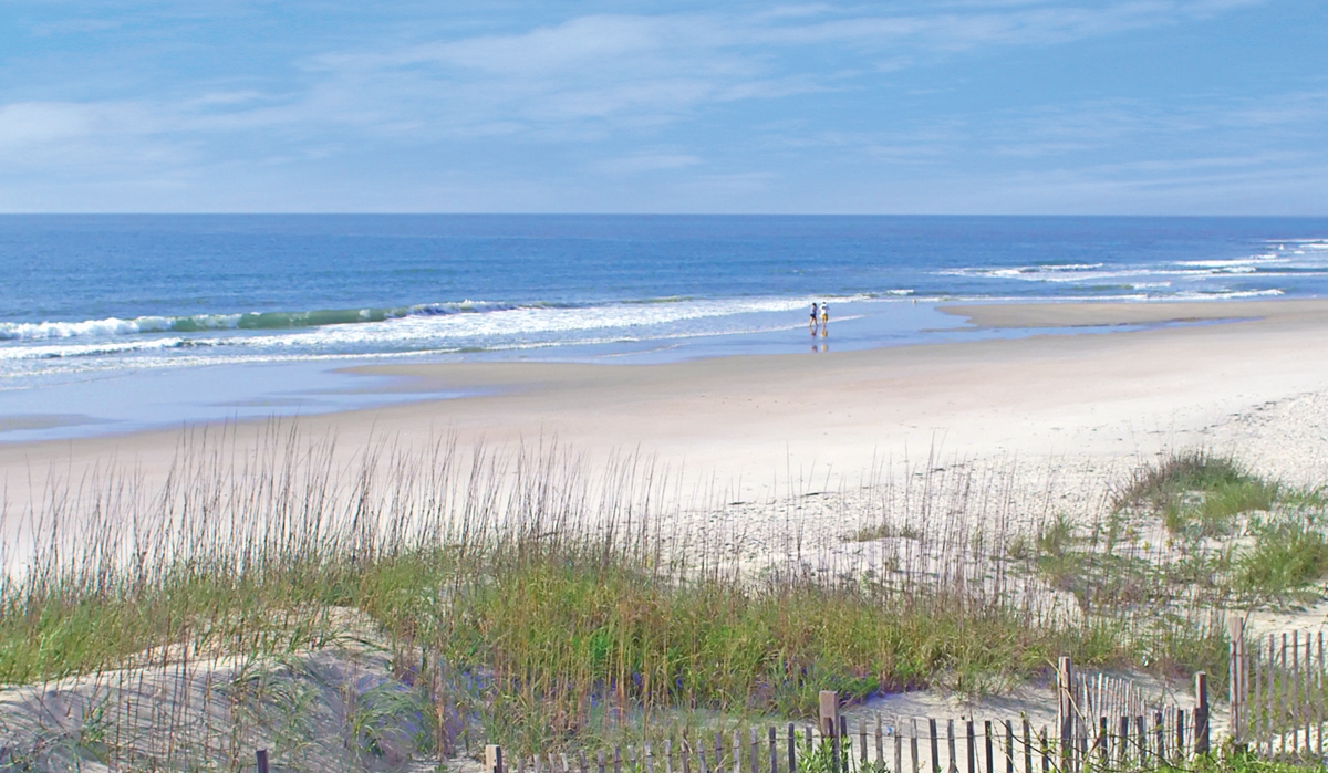 myrtle-beach_image-11_beach-walkers_-rachel-ammon