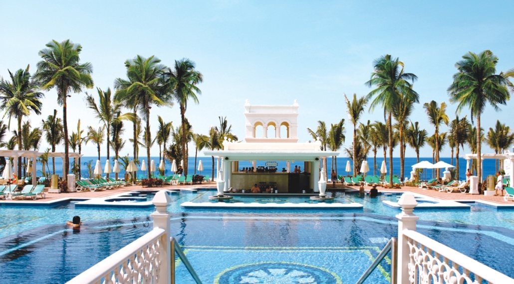 riu-palace-pacifico_riviera-nayarit_pool-to-ocean_