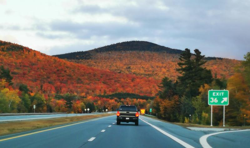 An incredible view of New Hampshire roads in autumn