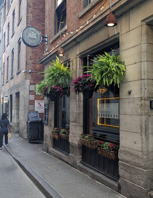 Montreal Pubs and Bistros_Le St. Pierre