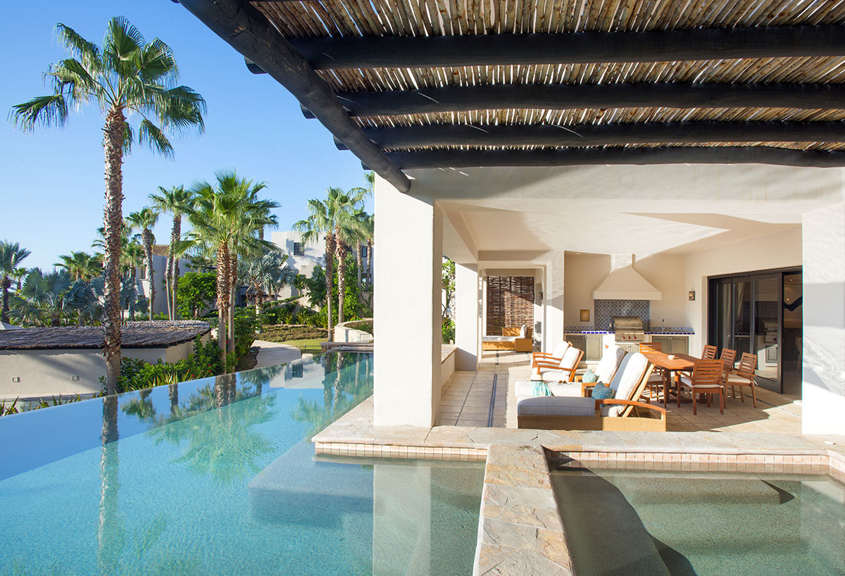 Los Cabos_Private decks and balconies offer sun_swim_and poolside luxury right outside of your Esperanza accomodation